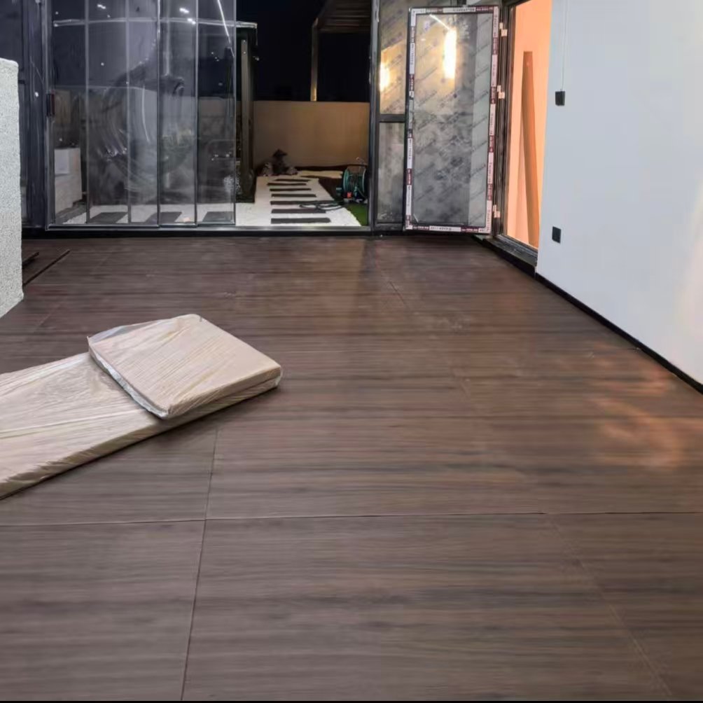 Wood‑grain Rubber Flooring Tiles - Image 4
